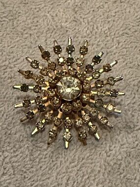 vintage starburst rhinestone brooch